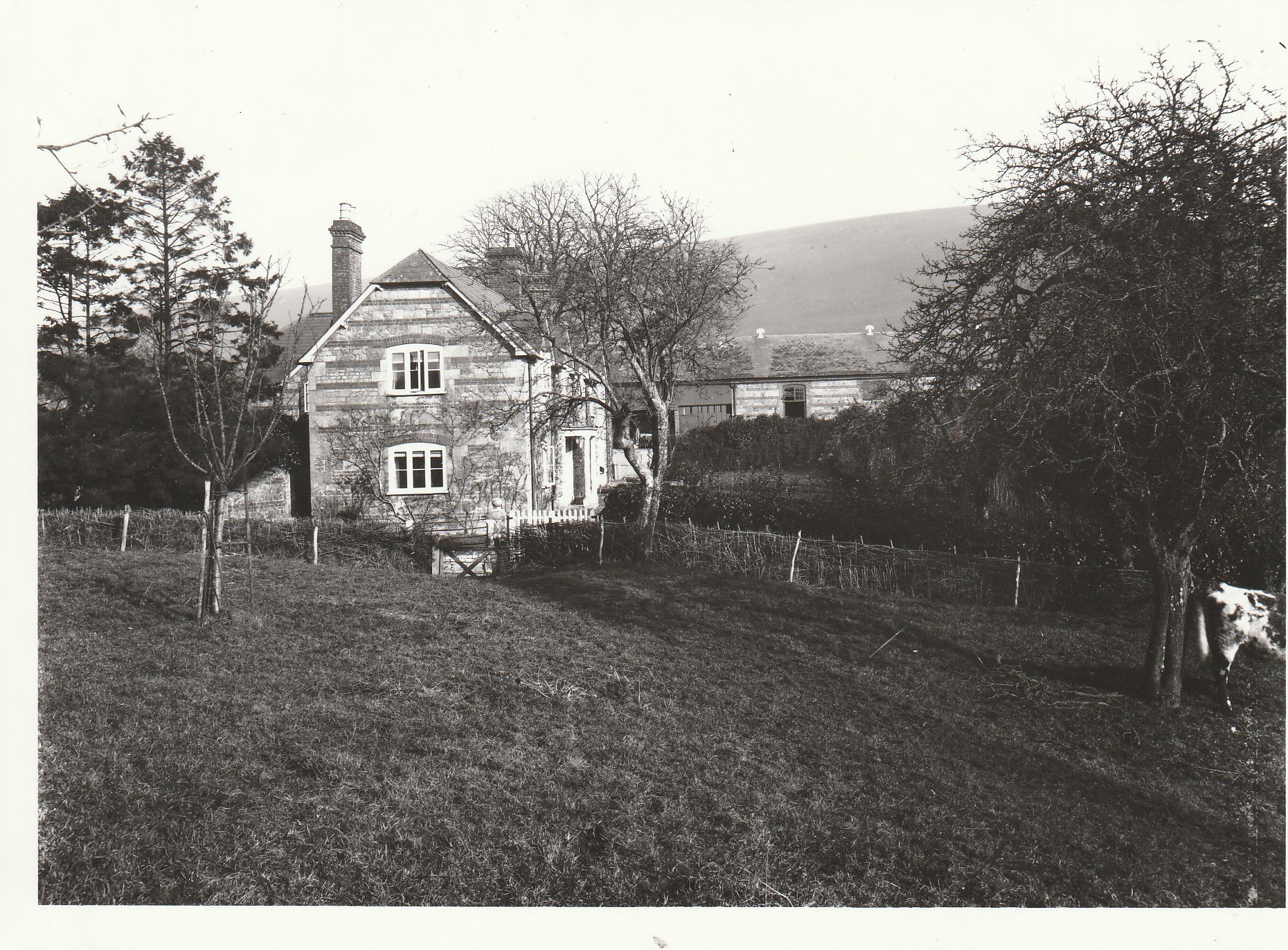 compton cottage 2